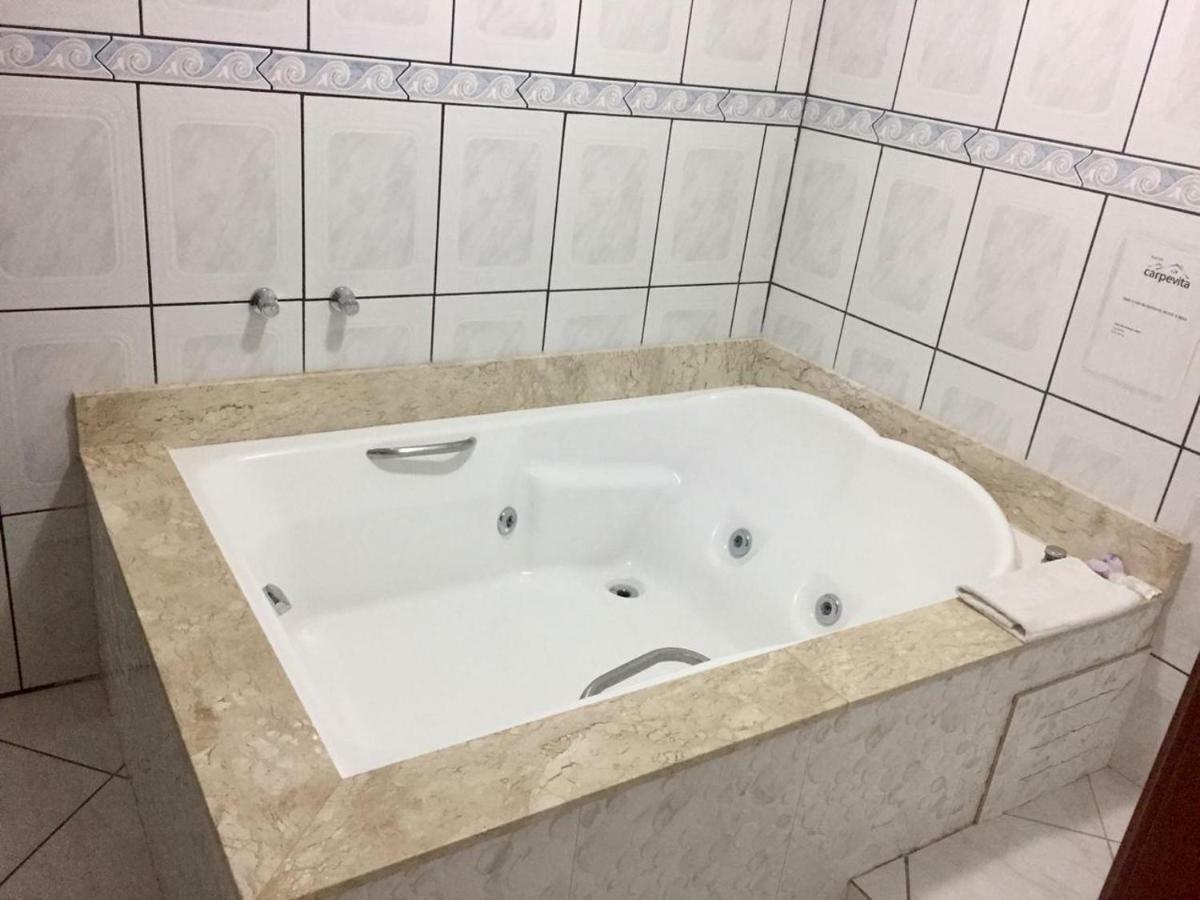 Hotel Carpevita Канела Экстерьер фото